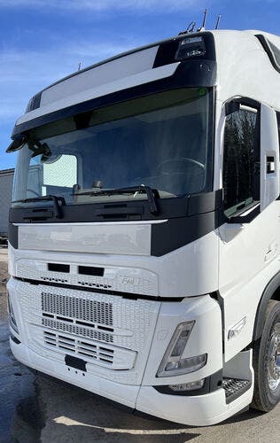 Frontplast/Skilt til montering i fronten på Volvo FM5/FMX