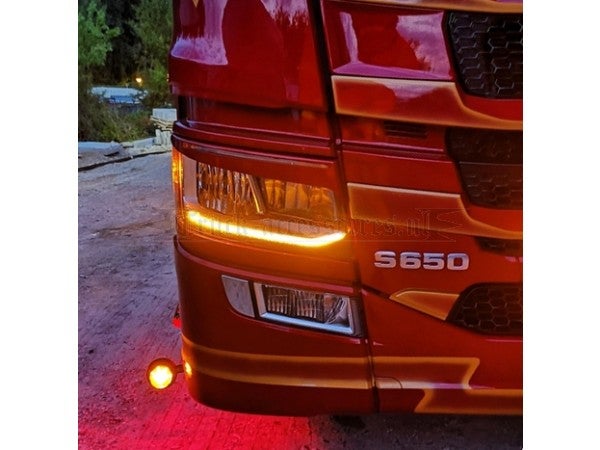 Orange positionslys LED til Scania S + R 2016+